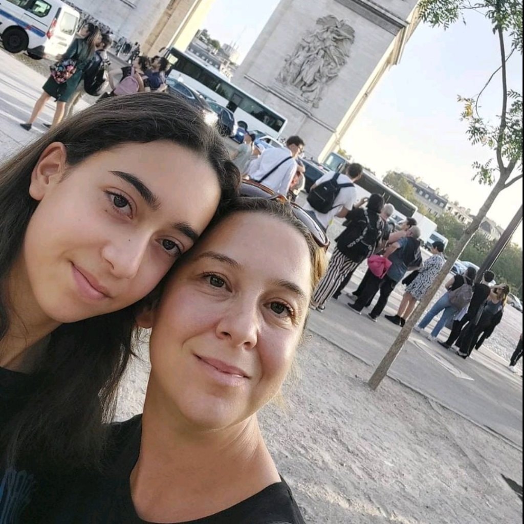 Nancy & Dora