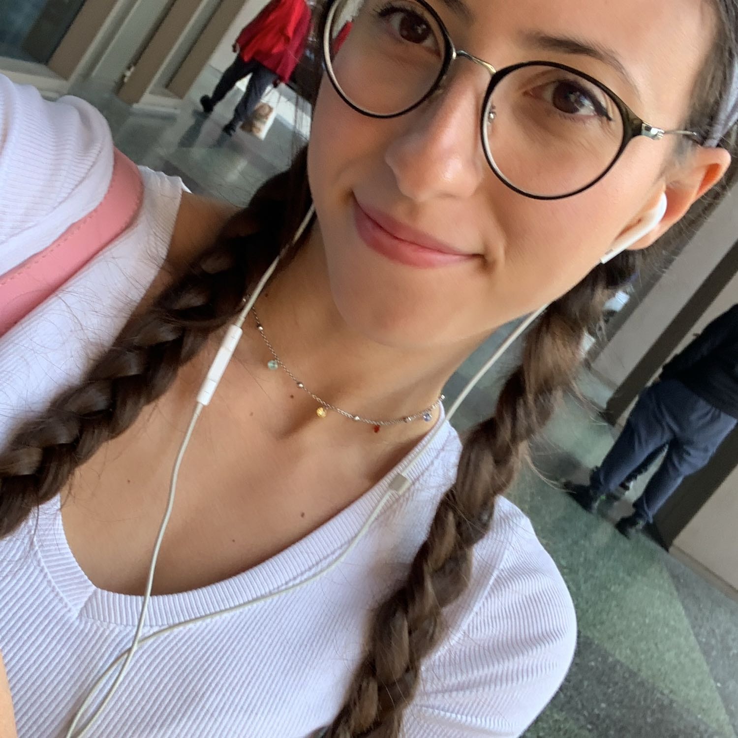 sara