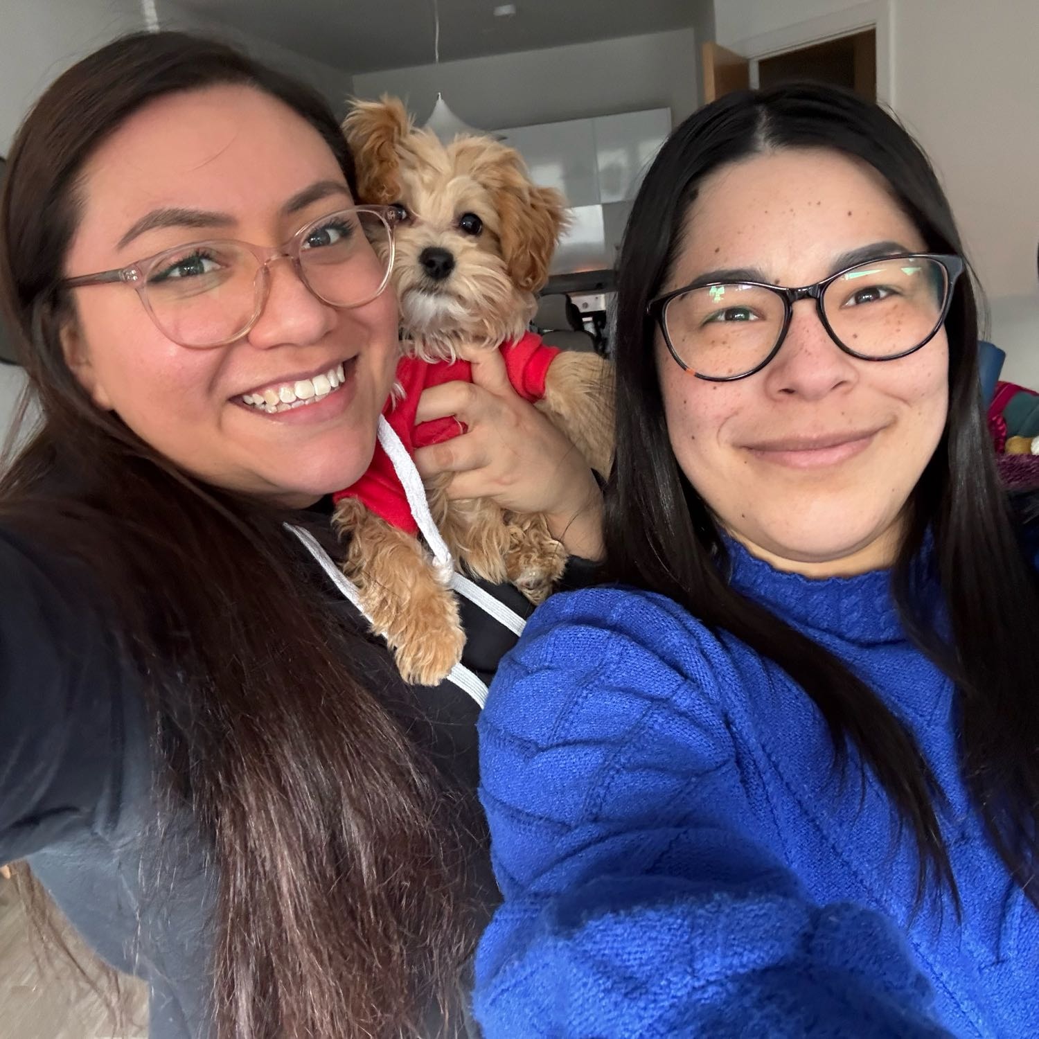 Gabriela & Cindy