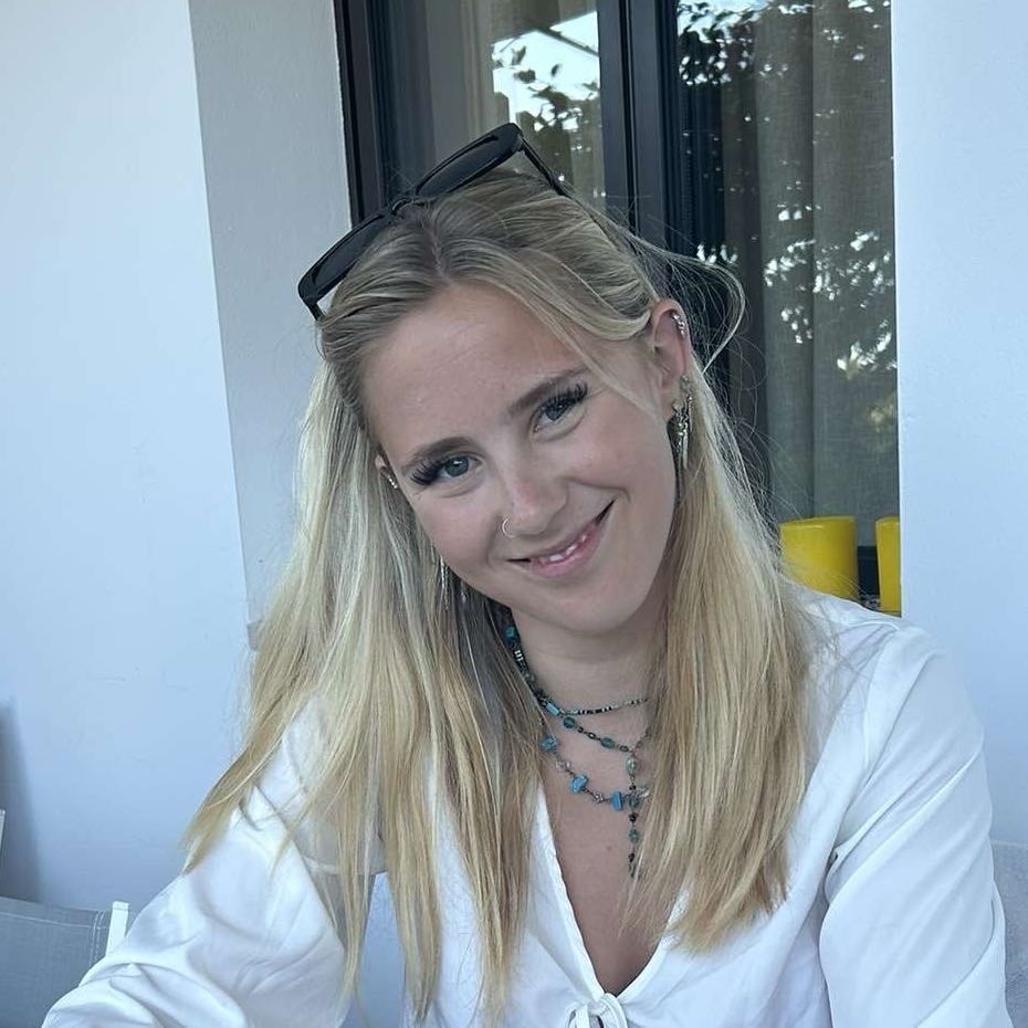 elle